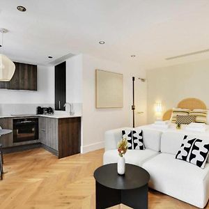 Elegant Studio Pour 2 Personnes - Opera Garnier